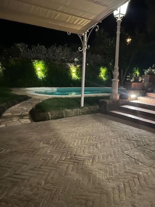 Villa Vie En Rose Sorrento Bagian luar foto